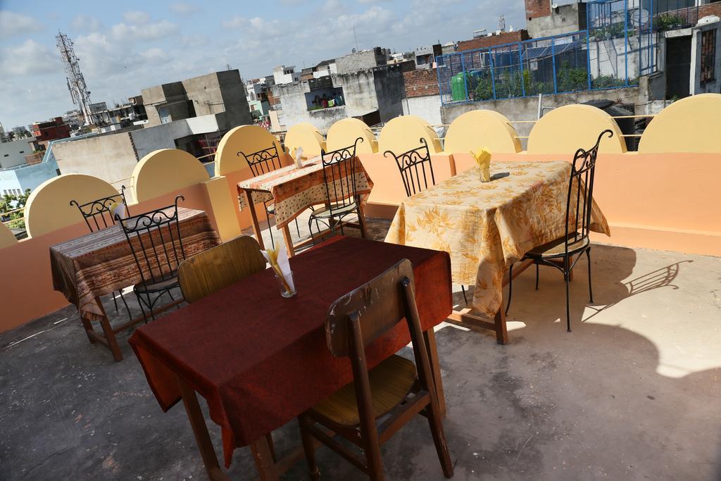 Maa Vaishno Guest House Váránasí Exteriér fotografie